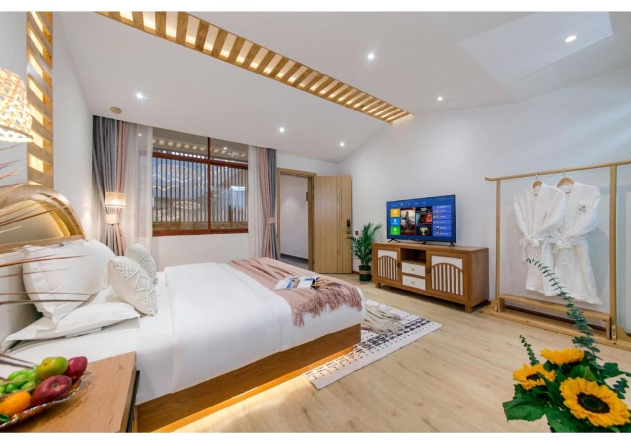 Yunyin Sanqiu Inn Shangri-La Exterior photo