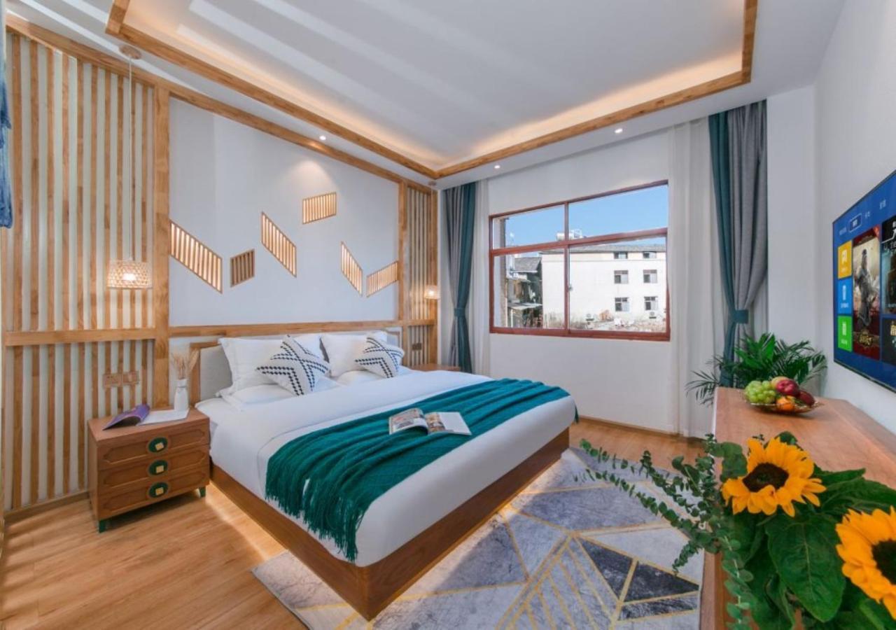 Yunyin Sanqiu Inn Shangri-La Exterior photo
